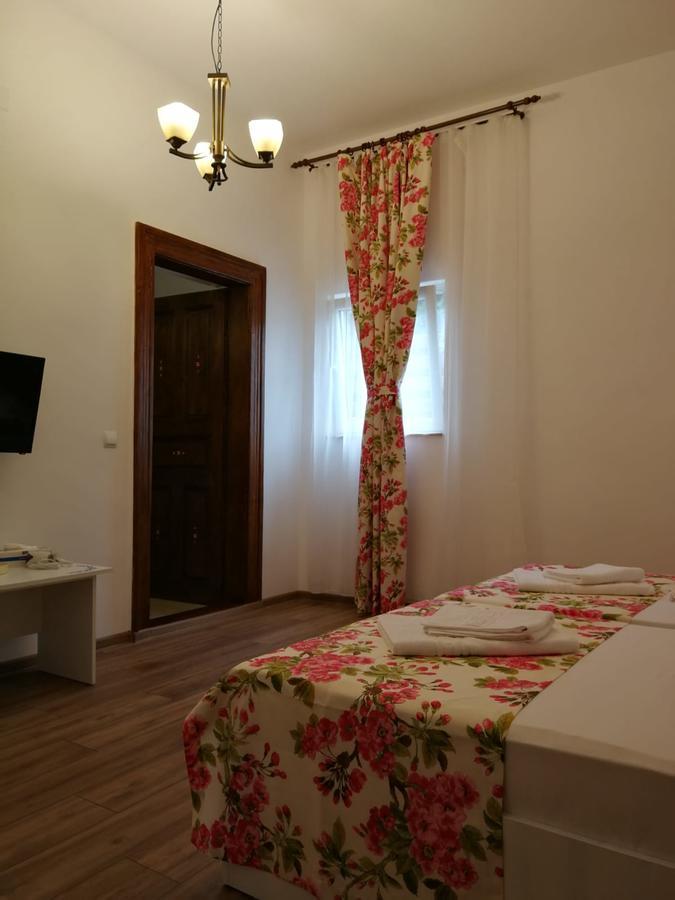 Pensiunea Geostar 2 Куртя-де-Арджеш Экстерьер фото